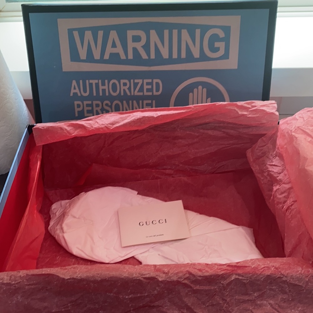 Gucci Empty Box With Tissue And Certificate - image 3